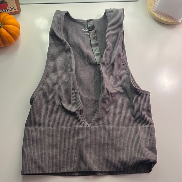 gray crop top - Picture 1 of 1